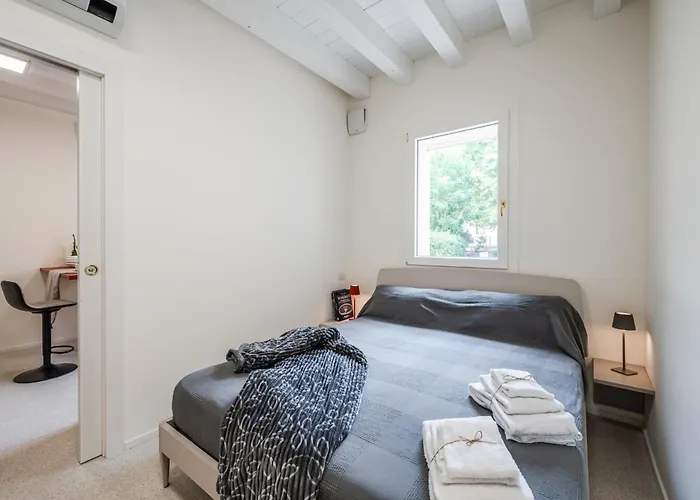 Apartment Loft Il Moro 2 Maranello Sassuolo Free Netflix & Wi-fi Casalgrande